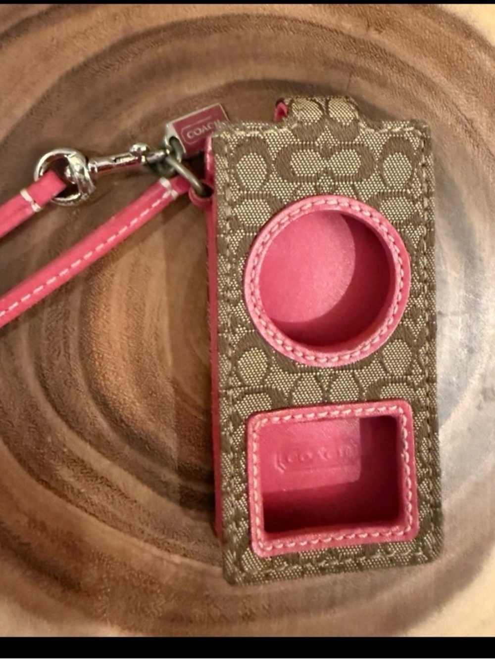 VTG Coach Y2K Pink Leather iPod Mini Logo Wristlet Very Rare
